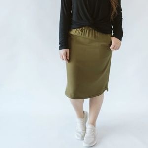 🌼Snoga Athletics Skirt 🌼